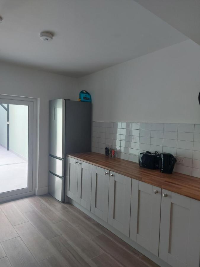 Tribeca Stay Голвей Екстер'єр фото